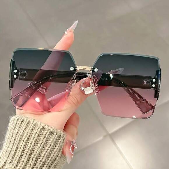 Square Frame Large Frame Rimless Glasses With Rivet Decoration Thick Tem